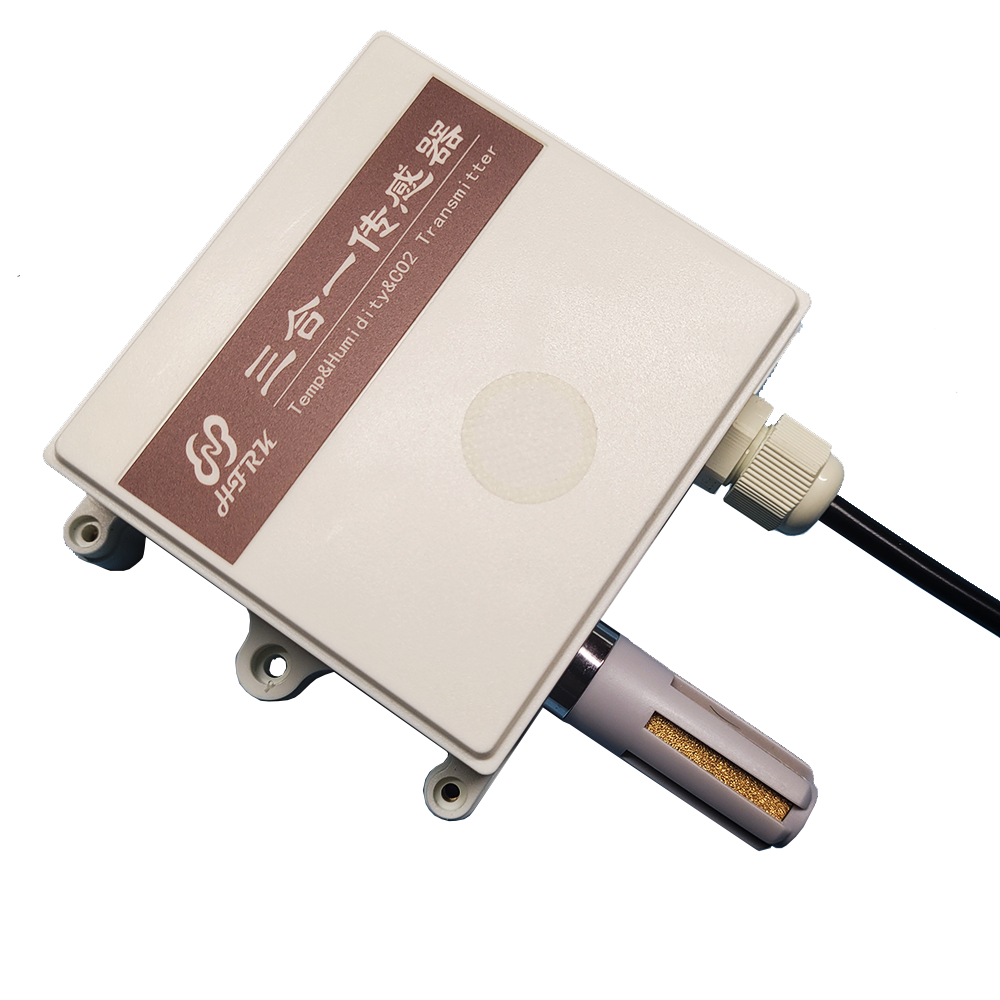 <strong>温湿度二氧化碳三合一传感器，标准Modbus RTC协议</strong>